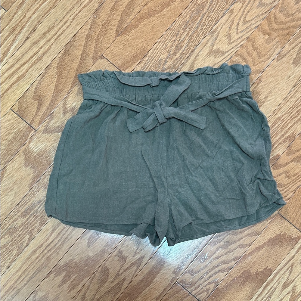 Staccato Olive Green High-Waist Tie-Belt Shorts